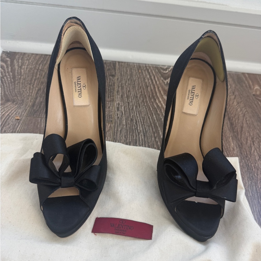 Valentino Black Bow Peep-Toe Heels